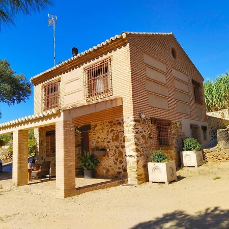 Apartamentos Turisticos La Gitanilla Los Navalucillos Ngoại thất bức ảnh