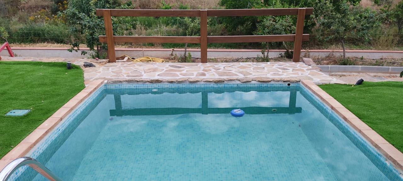 Apartamentos Turisticos La Gitanilla Los Navalucillos Ngoại thất bức ảnh